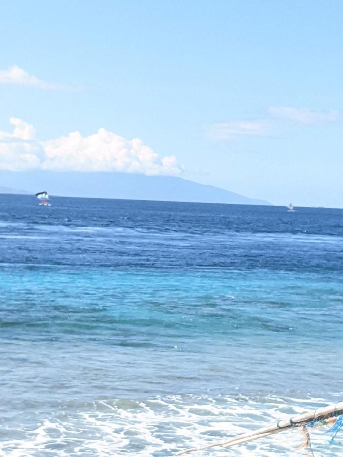 Sarinah Beach - Bistro&Bungalow Batununggul Bagian luar foto